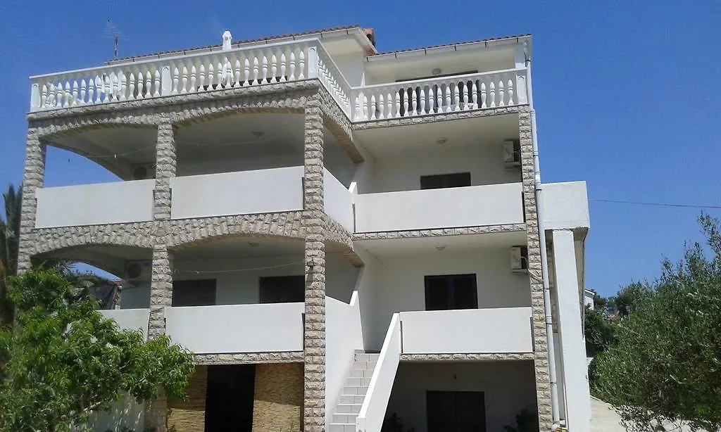 Rumora Ivan Apartment Povljana