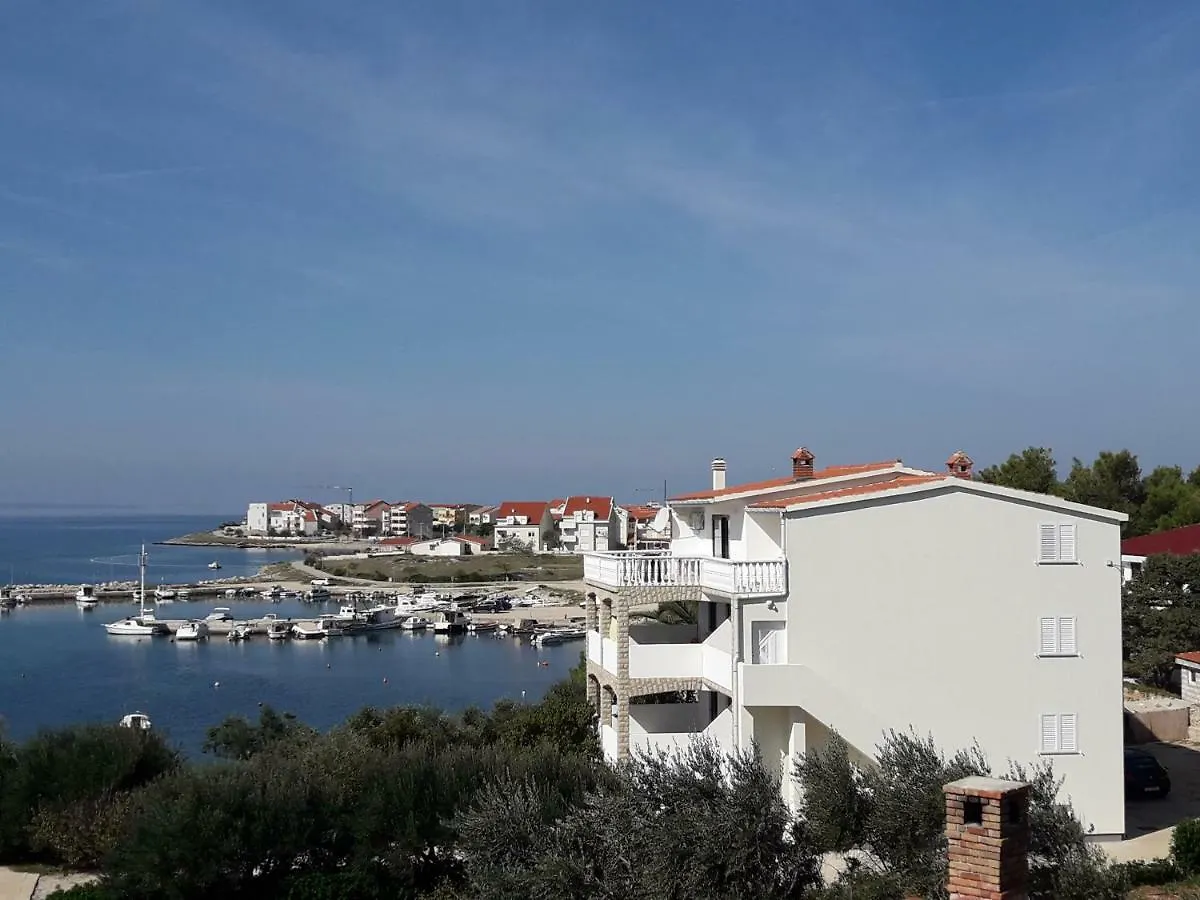 Rumora Ivan Apartment Povljana